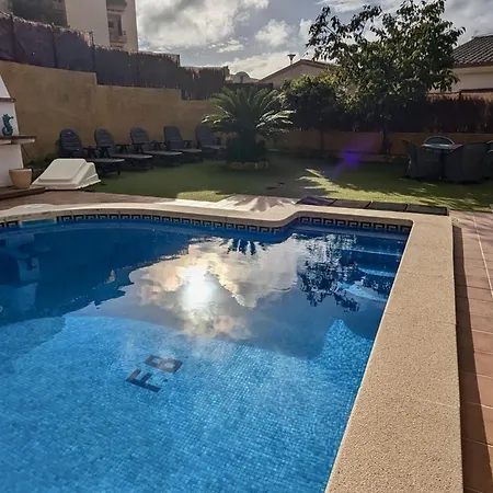 Evh105 - Casa Con Piscina Privada בית נופש טוסה דה מאר